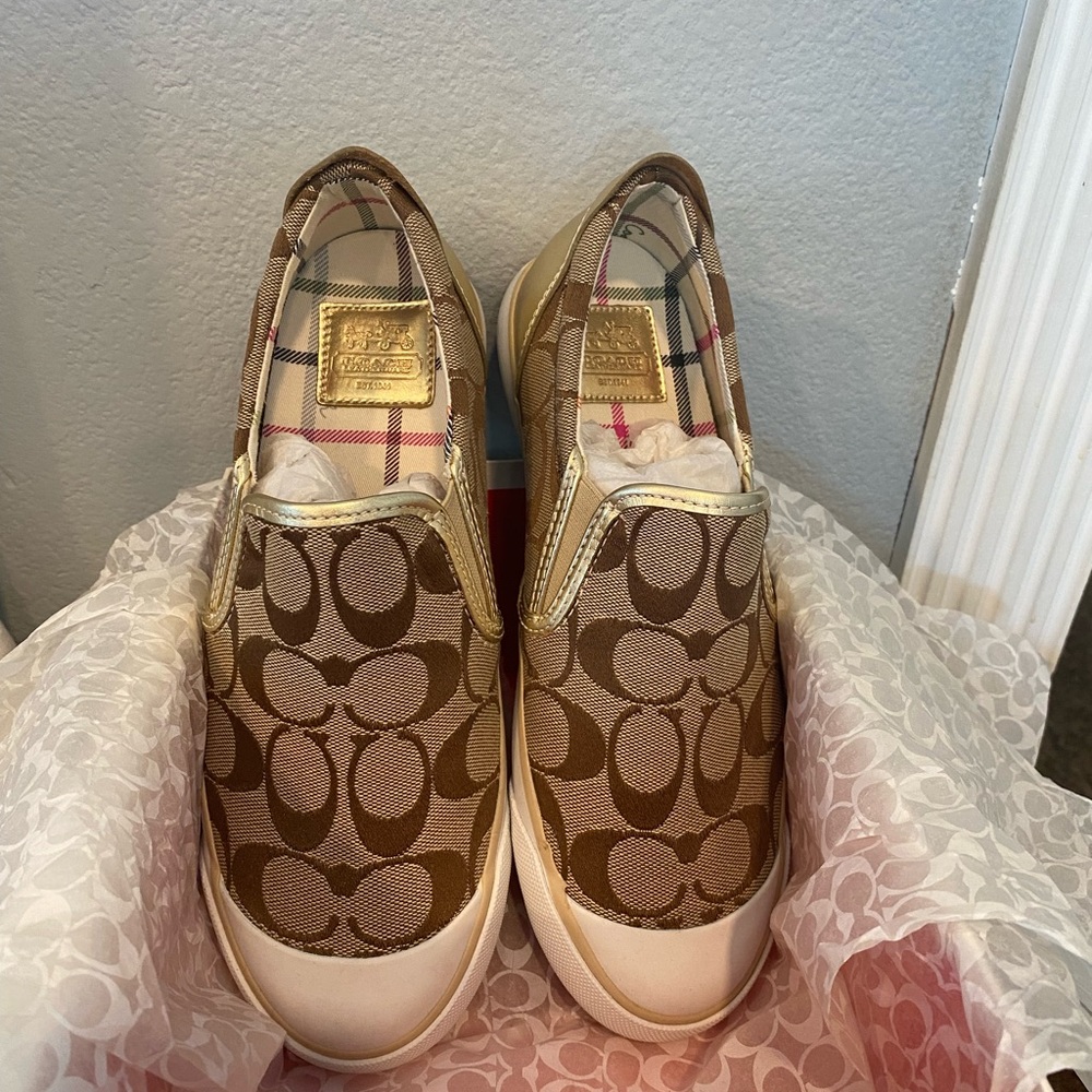 Coach canvas loafer slip on. Size 6 1/2M. Only worn once and in original box.